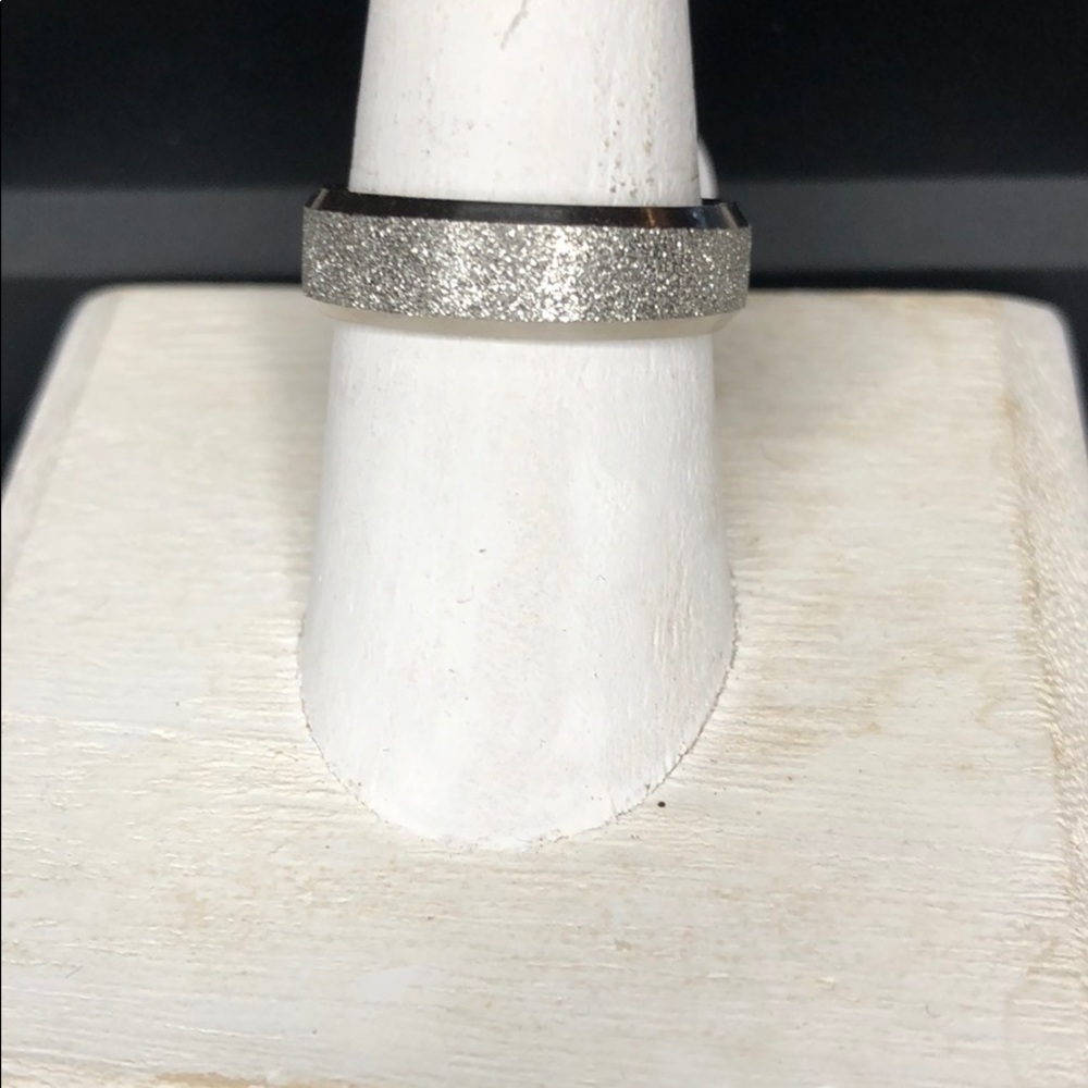 Men’s Solid Stainless Steel wedding Band!